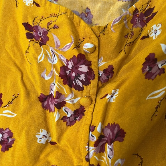 Abound Mustard Floral Blouse - Picture 4 of 5